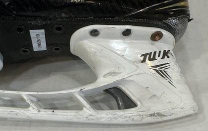 Matt Martin Signed Islanders Bauer Skate Pair Game Used Autograph Steiner COA