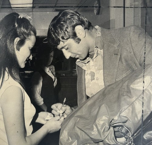 Joe Namath 11x14 Original 1969 Type 1 Wire Photo Jets Arrive JFK Airport Auto