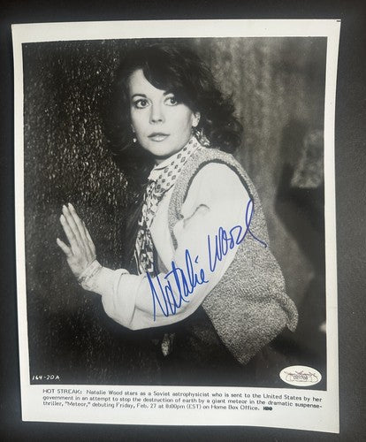 NATALIE WOOD Signed 8x10 Movie PHOTO Jsa Coa Mint AUTOGRAPH West Side Story Rare