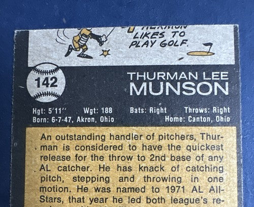 1973 TOPPS THURMAN MUNSON #142 Yankees Near Mint Nm Cut Error Dave Hamilton Rare