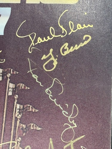 1977 Yankees WS Program Team Signed Reggie Jackson Catfish Hunter 21 Auto SGC