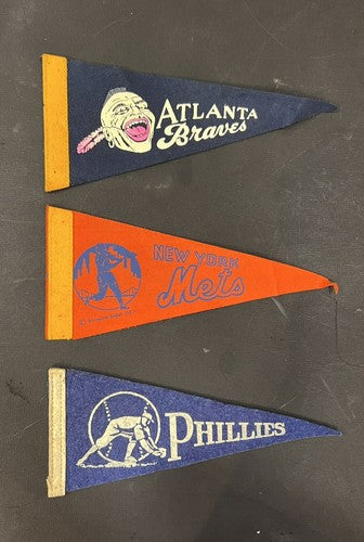 Official 1965 MLB Baseball 10 Mini Pennant Set NL Mets Cubs Braves Vintage MINT
