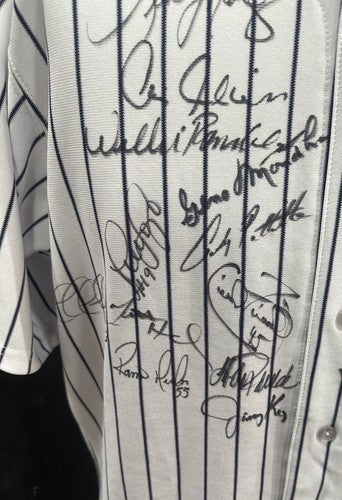 1996 Yankees WS Champs Team Signed Game Used Authentic Jersey 28 Auto Jeter PSA