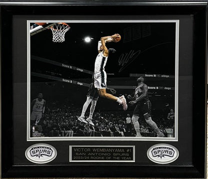 Victor Wembanyama Signed 16x20 Framed Spotlight Photo Spurs Rookie Auto Fanatics