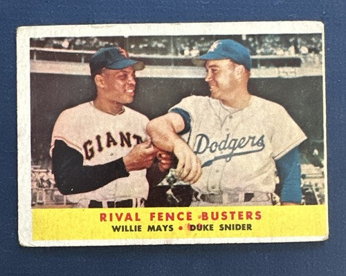 1958 Topps Willie Mays Duke Snider Rival Fence Busters #436 Ex No Creases