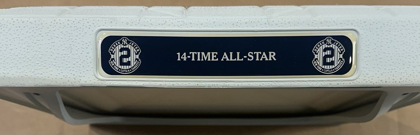 Derek Jeter Yankees Signed 2014 Final Season Base HOF Auto MLB & Steiner Coa