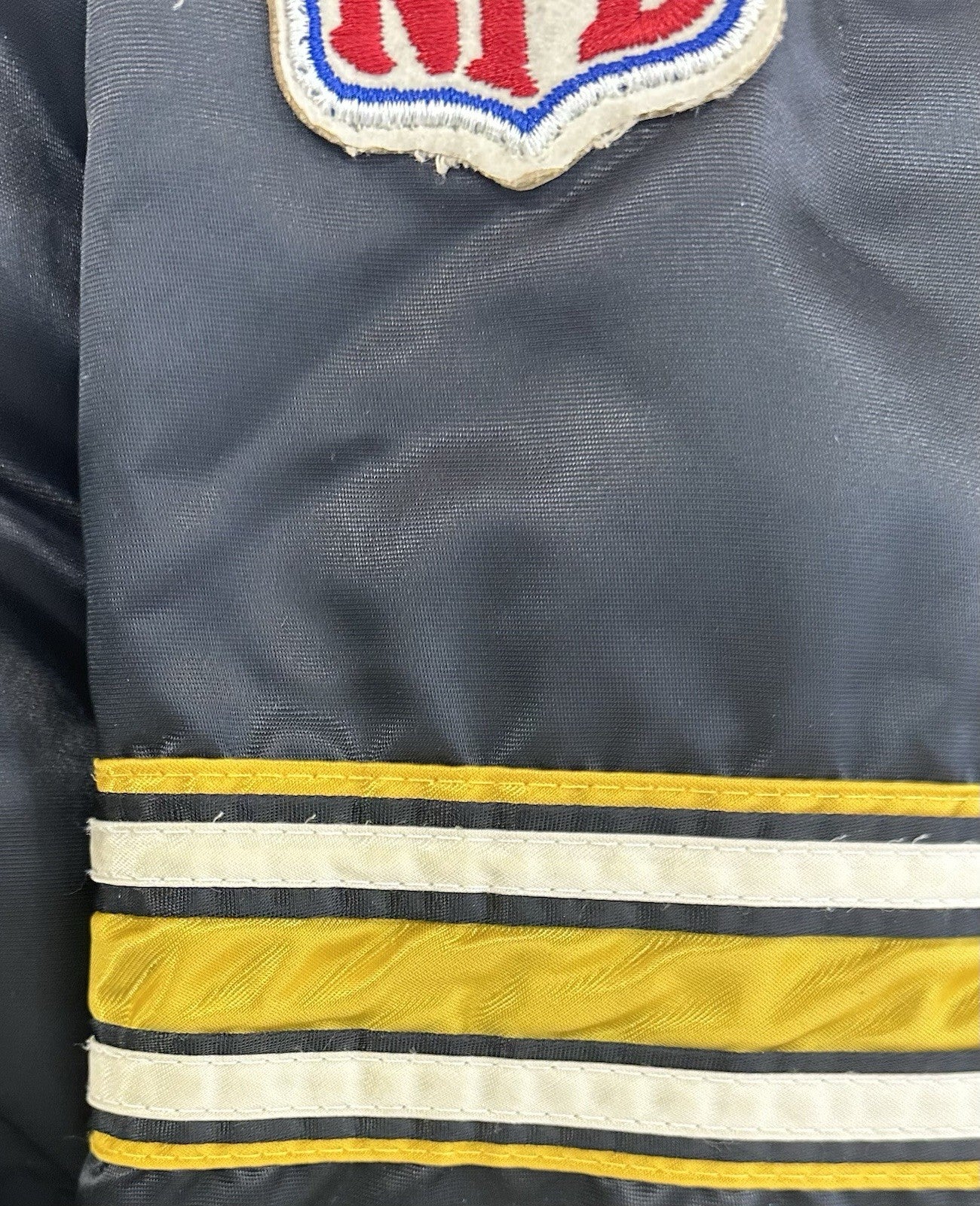Pittsburgh Steelers Vintage NFL Authentic Pro Line Starter Bomber Jacket Size L