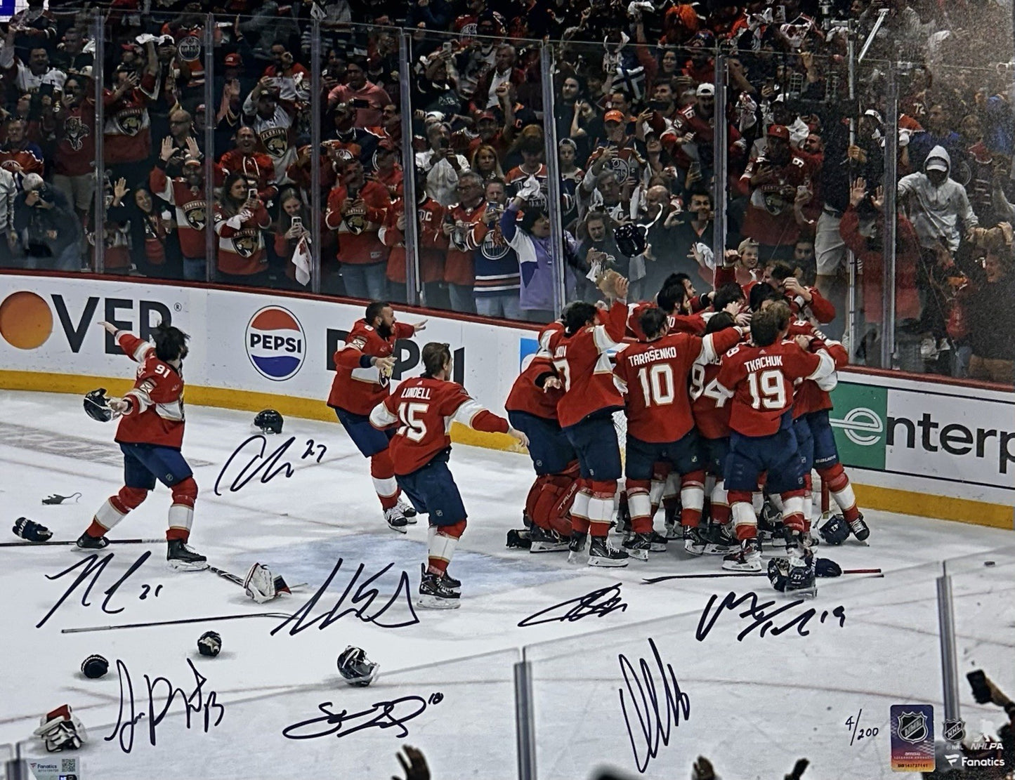 Florida Panthers Team Signed 16x20 Framed Stanley Cup Photo 8 Auto LE Fanatics