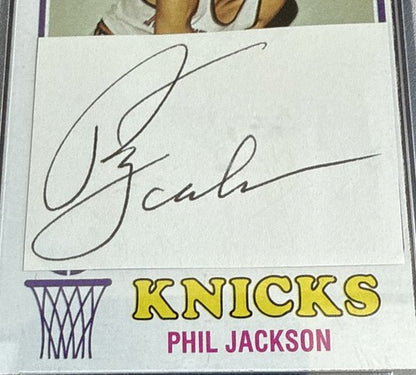 Phil Jackson signed Topps 1973/74 Knicks Cut Psa Coa Mint Auto HOF Coach Bulls