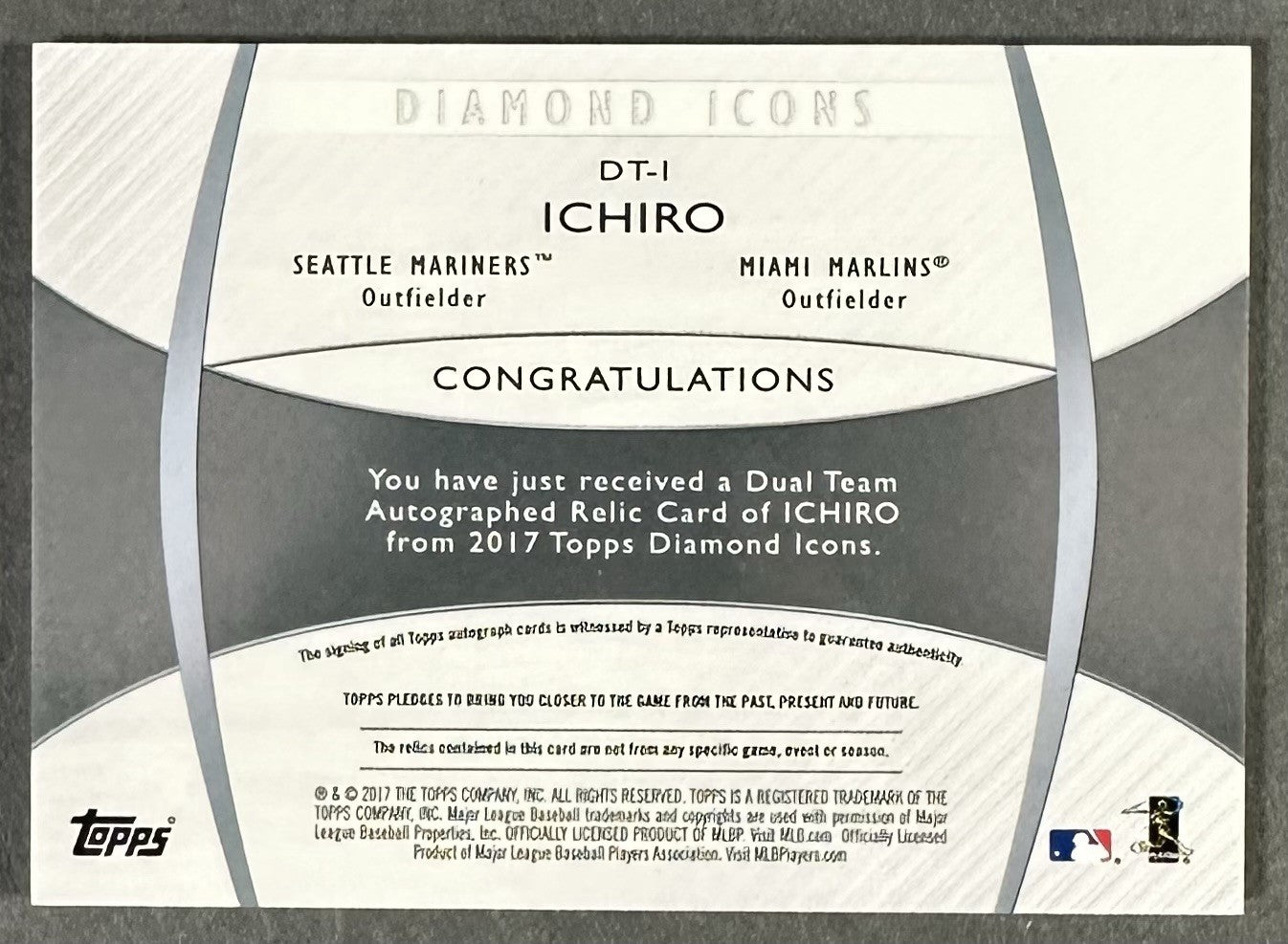 2017 Topps Diamond Icons Dual Relic Ichiro Suzuki Auto 10/10 1/1 Mariners HOF