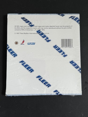 1996-97 Fleer Metal Universe Hockey Factory Sealed Retail Box 18 Packs Inserts