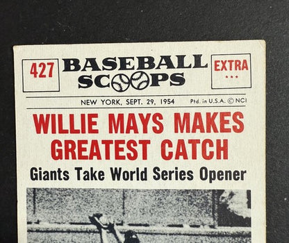 1961 Nu-Card Scoops 427 Willie Mays Greatest Catch 1954 World Series Nm Giants
