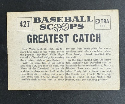 1961 Nu-Card Scoops 427 Willie Mays Greatest Catch 1954 World Series Nm Giants
