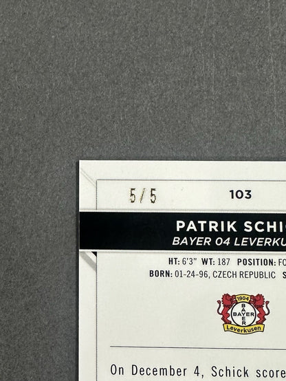 2021-22 Topps Finest Bundesliga Patrik Schick Auto Red Refractor 5/5 Leverkusen