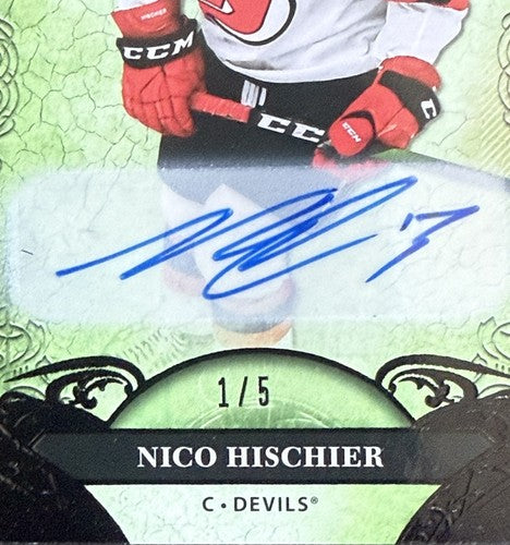2020 /21 Artifacts Nico Hischier Dual Mint Auto 1/5 New Jersey Devils
