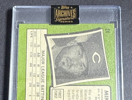 2021 Topps Archives Signature Series Heritage Mike Moustakas Auto 1/1 Sealed Mt