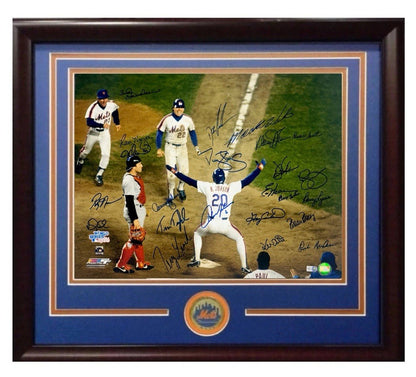 1986 NY Mets WS Team Signed 16x20 Framed Photo 26 Auto Gary Carter MLB Holo HOF