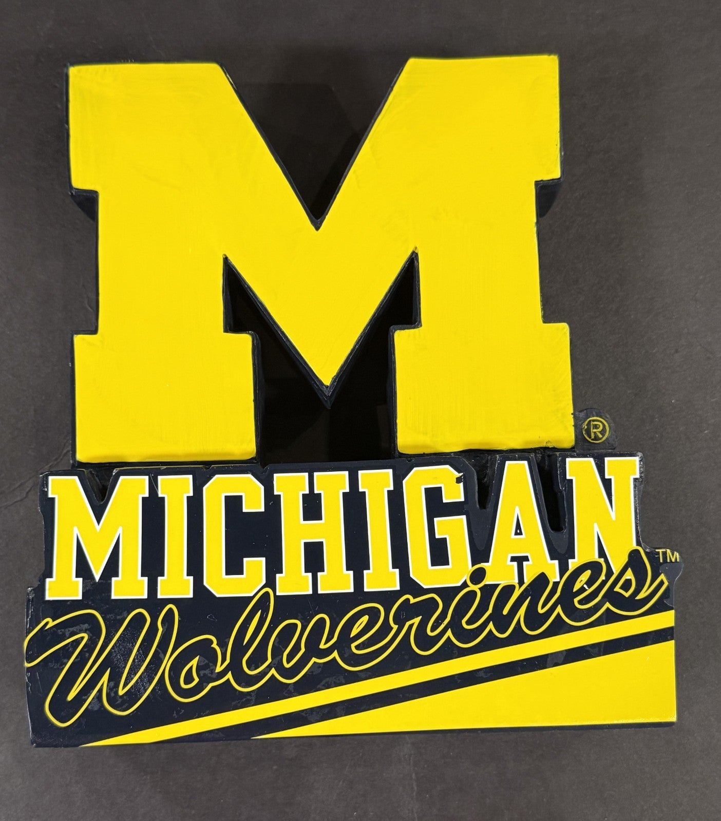 University Of Michigan Statue 12" CFB Football Figurine NIB