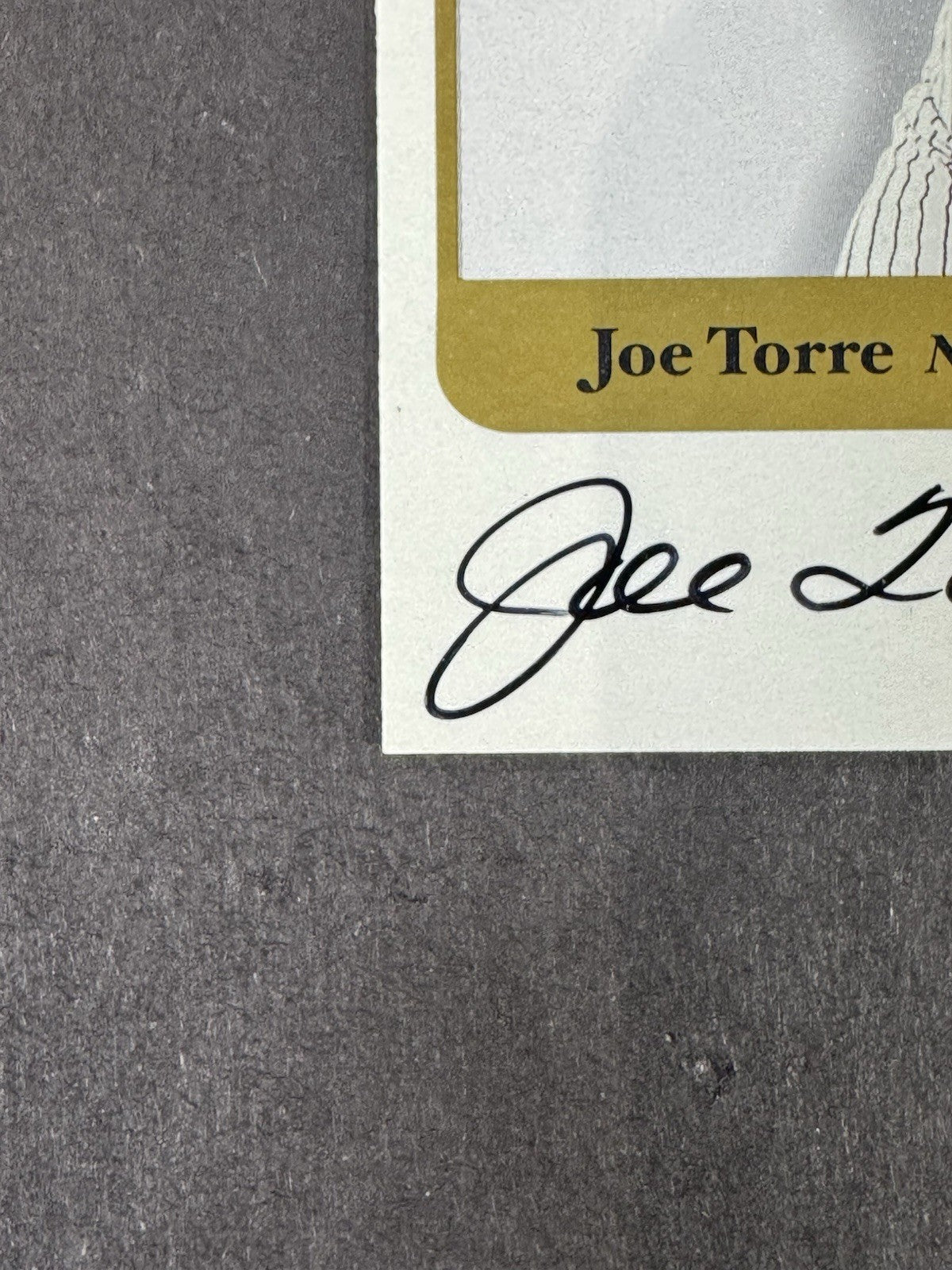 Joe Torre 2001 Fleer Greats Of The Game Autographed Card /500