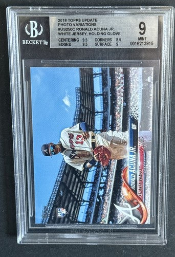 Ronald Acuna Jr 2018 Topps Update SSP Variation Rookie W/Glove US250 BGS 9 Mint