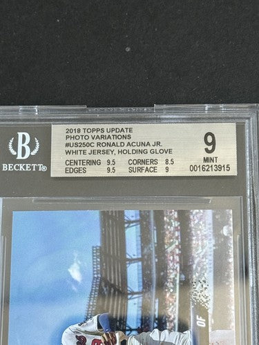 Ronald Acuna Jr 2018 Topps Update SSP Variation Rookie W/Glove US250 BGS 9 Mint