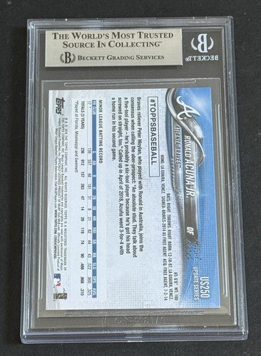 Ronald Acuna Jr 2018 Topps Update SSP Variation Rookie W/Glove US250 BGS 9 Mint