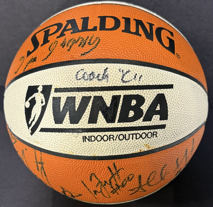 LA Sparks 2001 Team Signed Champion WNBA Basketball Lisa Leslie Auto W/Photo Coa