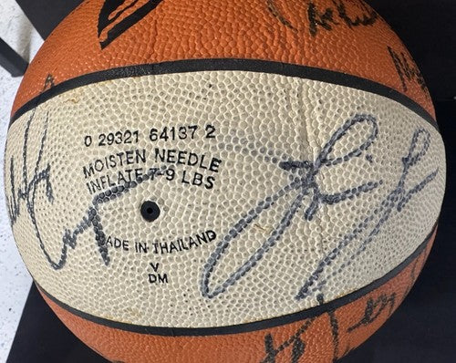LA Sparks 2001 Team Signed Champion WNBA Basketball Lisa Leslie Auto W/Photo Coa