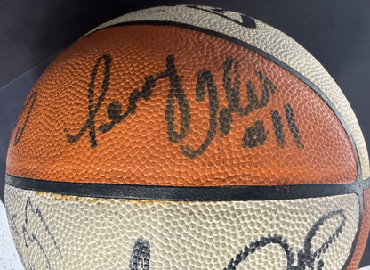 LA Sparks 2001 Team Signed Champion WNBA Basketball Lisa Leslie Auto W/Photo Coa