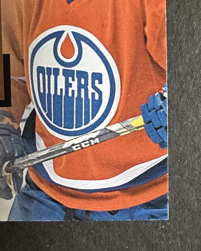 2015-16 Connor McDavid Rookie Upper Deck Portfolio Profiles 6 Jersey Patch Rc