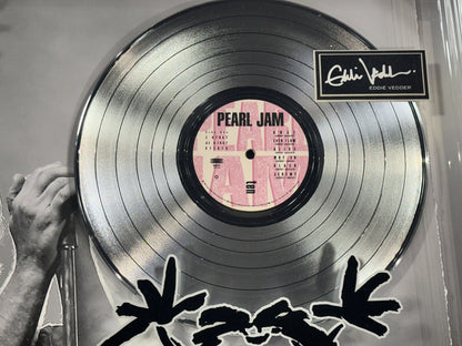 Pearl Jam Ten 3D Framed Photo Platinum Record Album Eddie Vedder Facsimile Auto