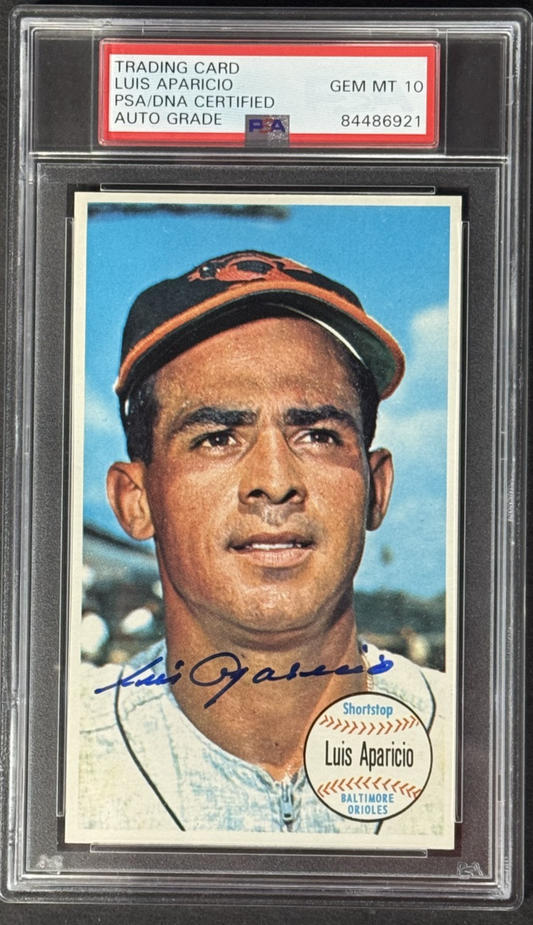 1964 Topps Giants Signed Luis Aparicio #39 Orioles PSA 10 Gem Mint Auto HOF