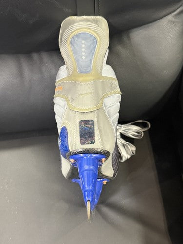 Wayne Gretzky SIGNED Nike Skates /99 IN Case Edmonton Oilers Heritage Auto WGA