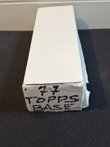 1977 Topps Baseball COMPLETE SET 660 Nm Andre Dawson RC Nolan Ryan Rose Brett