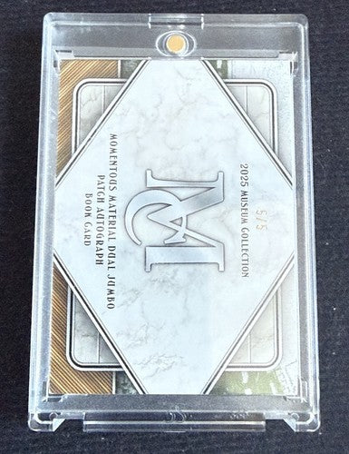 2025 Topps Museum BYRON BUXTON CORREA Dual Jumbo Patch Auto Book 5/5 Twins