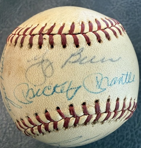 1961 Yankees Team Signed Baseball Roger Maris Mickey Mantle Berra Auto Psa LOA