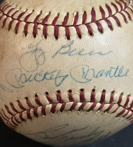 1961 Yankees Team Signed Baseball Roger Maris Mickey Mantle Berra Auto Psa LOA