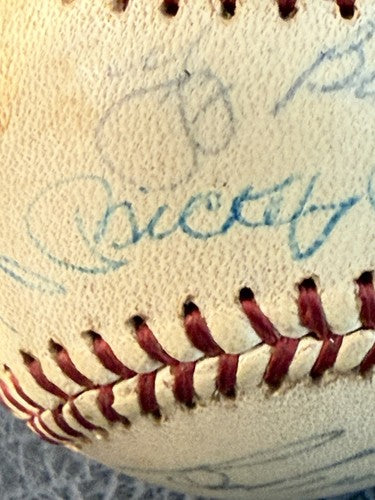 1961 Yankees Team Signed Baseball Roger Maris Mickey Mantle Berra Auto Psa LOA