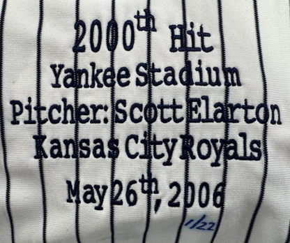 Derek Jeter Signed Majestic 2000 Hit Jersey LE 01/22 Auto AAC COA NY Yankees HOF