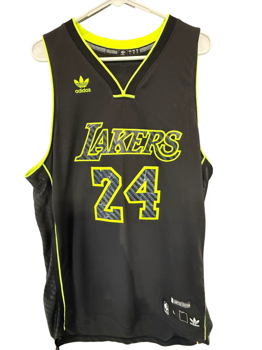 Kobe Bryant NBA Licensed Adidas Limited Edition Jersey Size L Lakers MVP HOF