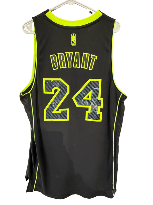 Kobe Bryant NBA Licensed Adidas Limited Edition Jersey Size L Lakers MVP HOF