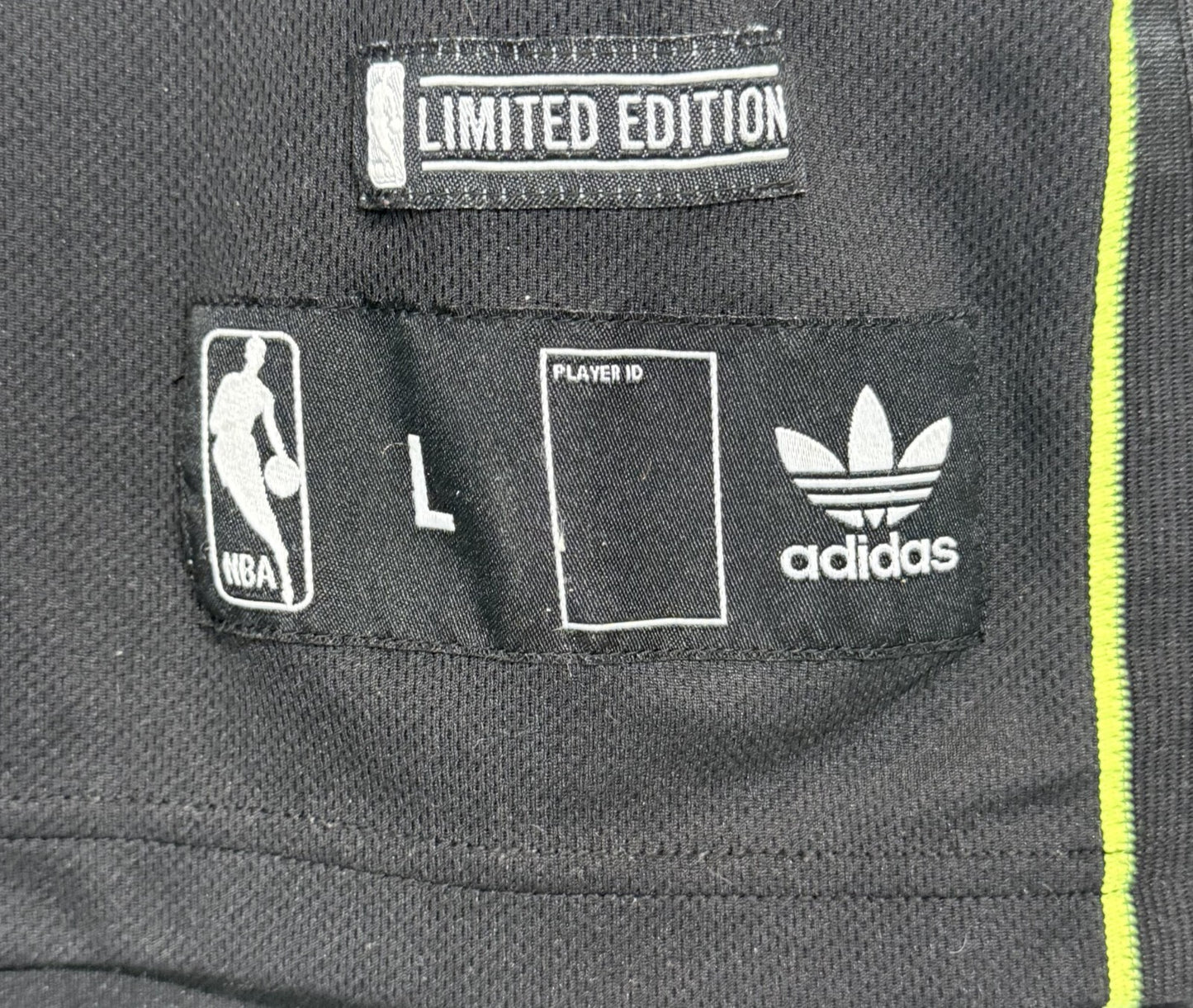 Kobe Bryant NBA Licensed Adidas Limited Edition Jersey Size L Lakers MVP HOF