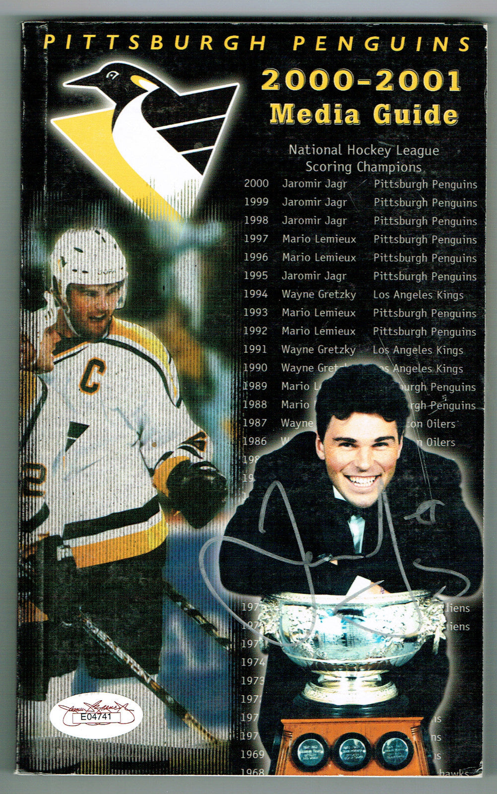 Jaromir Jagar Signed Auto 2000-02 Pittsburgh Penguins Media Guide JSA Cert