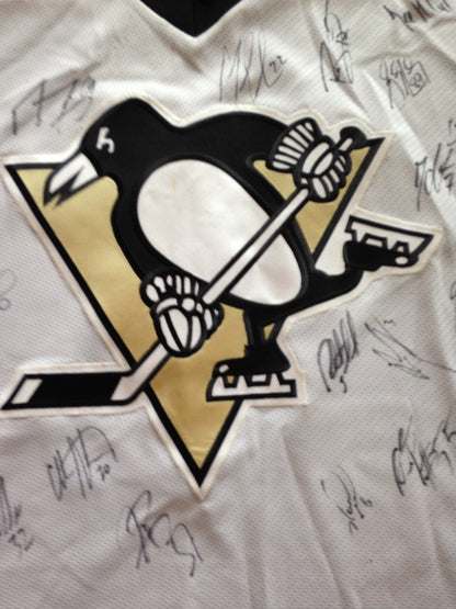 Pittsburgh Penguins 2006 07 team signed Sidney Crosby Practice jersey Auto Jsa