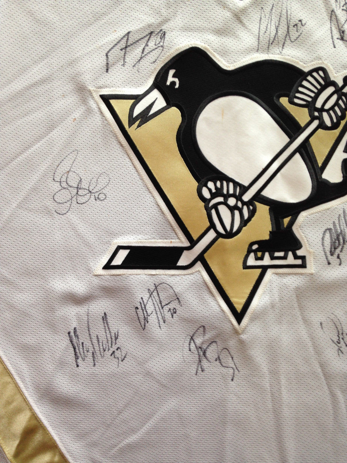 Pittsburgh Penguins 2006 07 team signed Sidney Crosby Practice jersey Auto Jsa