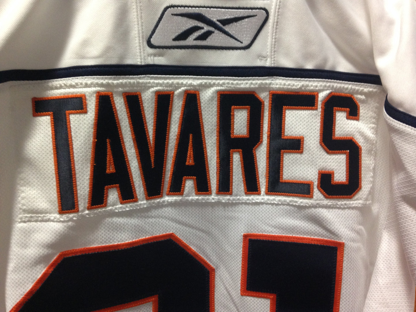 John Tavares signed Reebok CCM authentic Islanders jersey auto fight strap jsa
