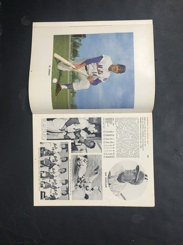 1968 New York Mets Yearbook Nolan Ryan Rookie Nice Team Page Loose Nm