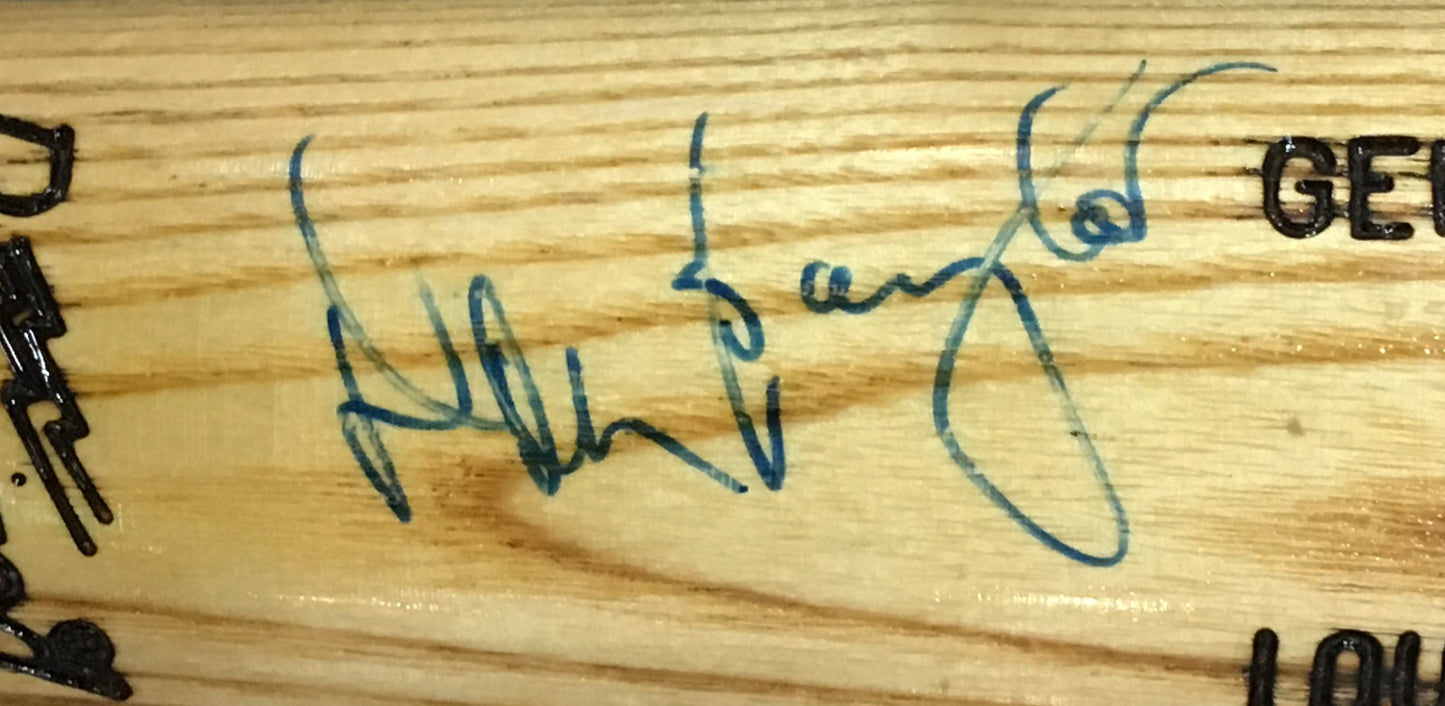 Don Baylor signed game used 1983 Yankees LS B267 baseball bat auto CBM COA