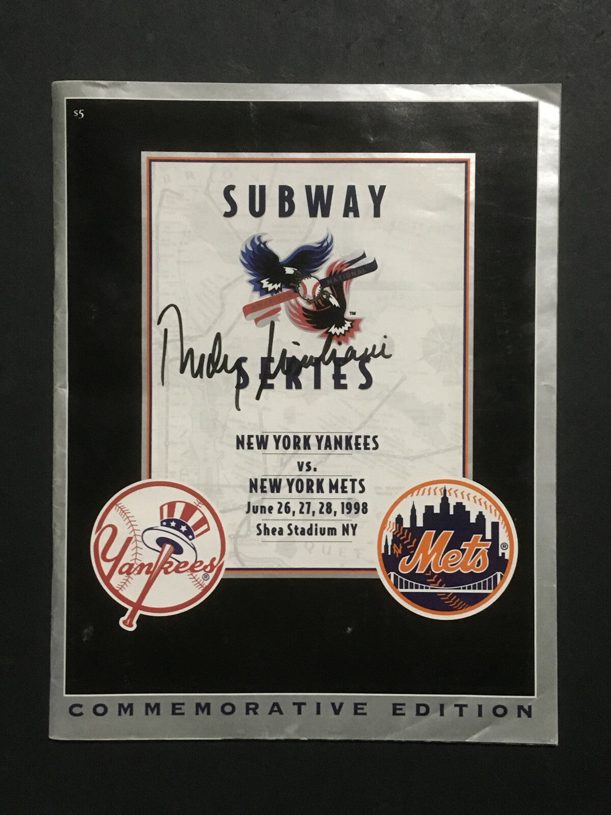 Rudy Giuliani signed 1998 Subway Series Yankees Vs Mets Program Auto CBM COA