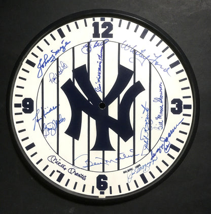 NY Yankees signed clock Mickey Mantle #7 Joe DiMaggio #5 Berra 13 Hof auto PSA